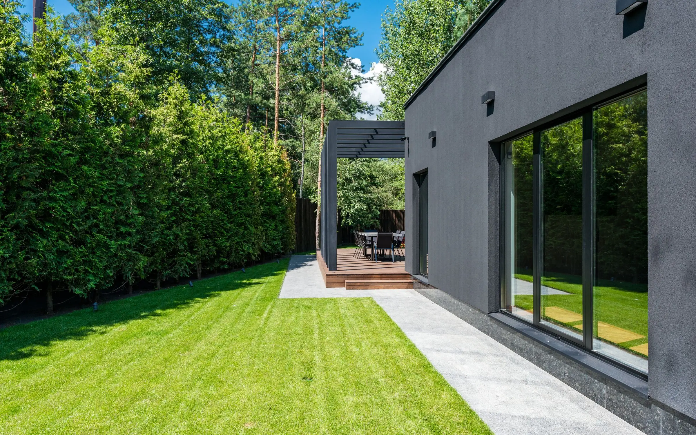 Maison moderne et performante — panorama des aides à la rénovation énergétique 2026