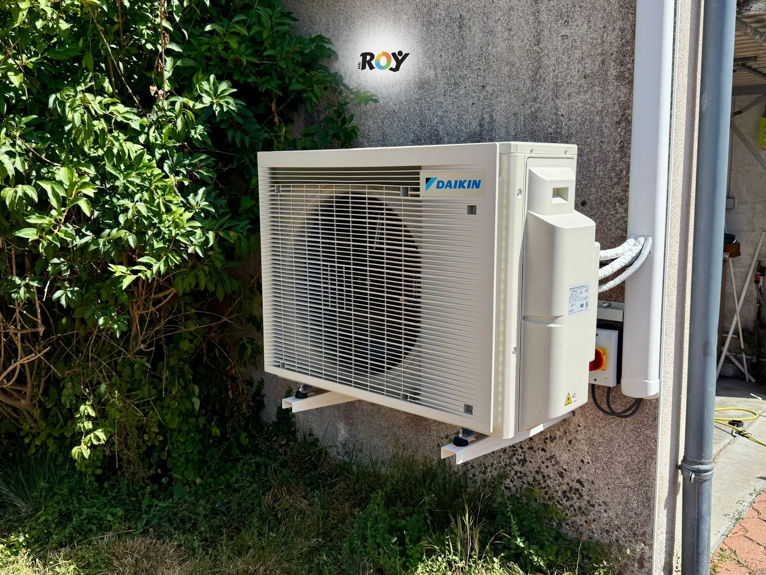 Climatisation pièce de vie Daikin — Mazières-en-Gâtine (79) | ROY HABITAT