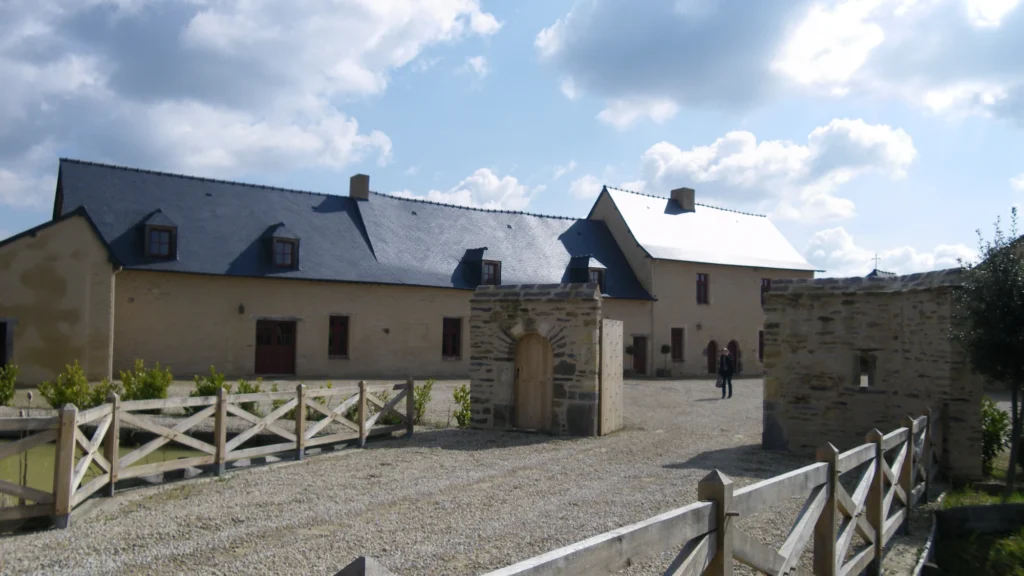 Longère en pierre restaurée — rénovation complète d'une longère